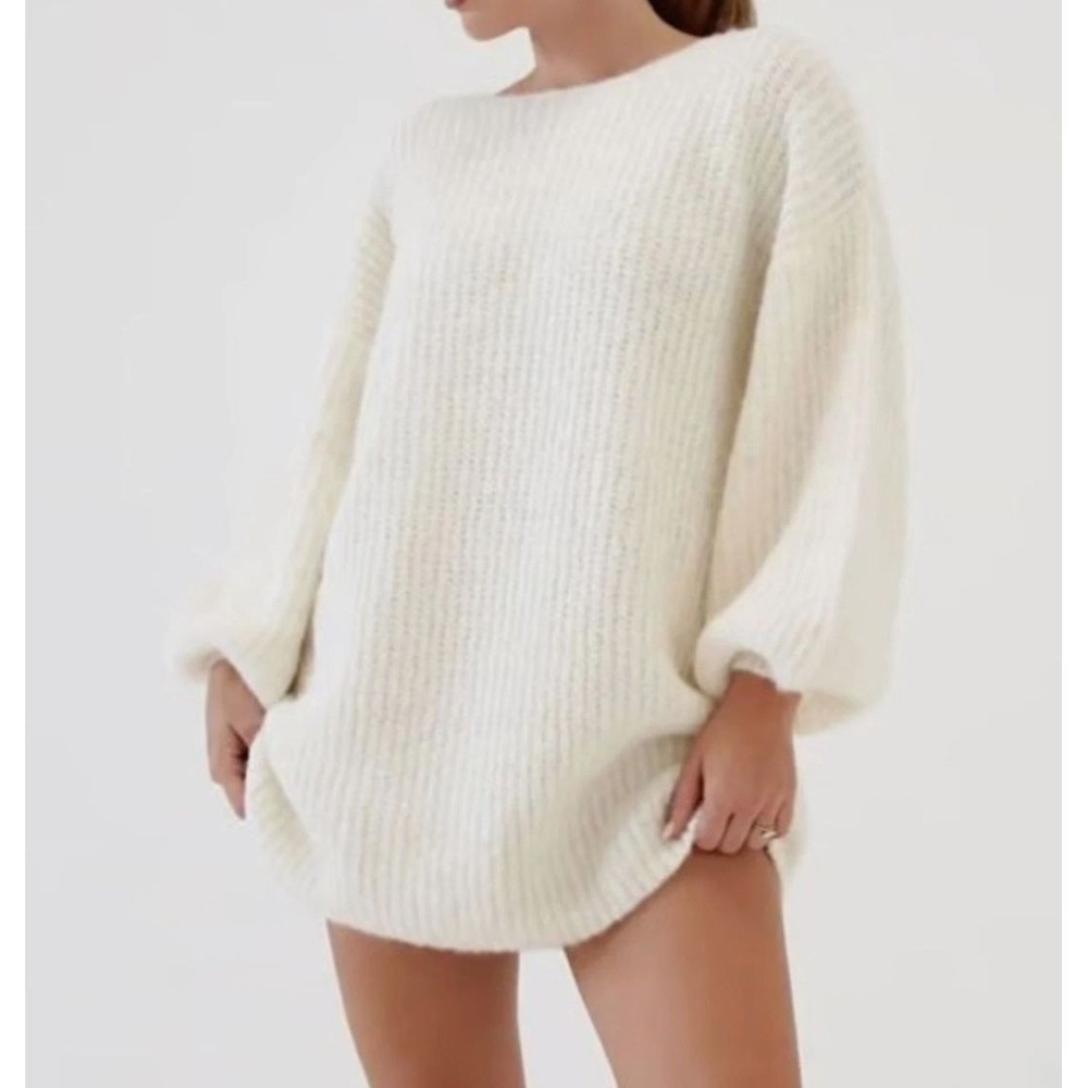 Rumored Revolve Oversized Knit L Sweater Dress Cream Balloon Sleeve Cozy - Picture 5 of 8
